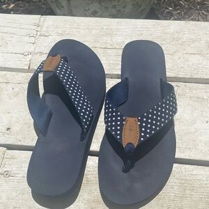 LL Bean navy polka dot